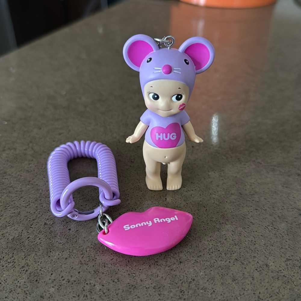 Sonny Angel Kiss Keychain